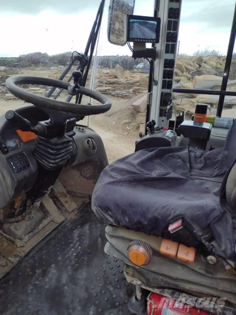 Volvo L 70 F Kolesni nakladalci