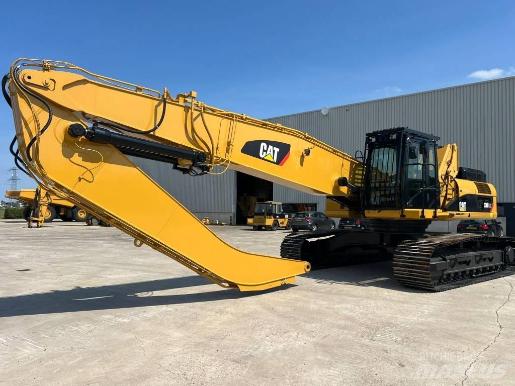 CAT 330D MH Bagri za prekladanje primarnih/sekundarnih surovin