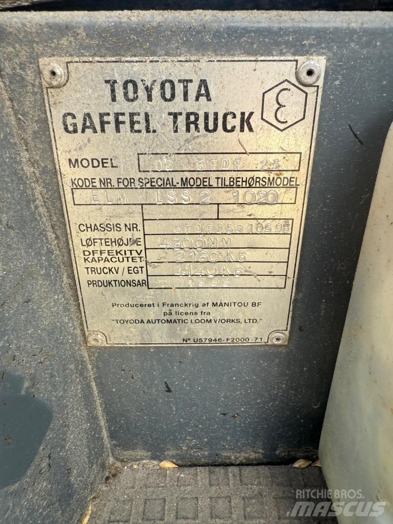 Toyota FD 25 Dizelski viličarji