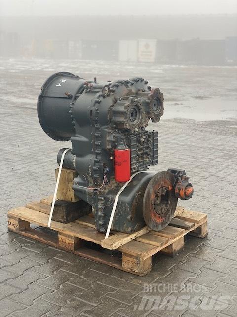 Hitachi ZF 4WG-210 Menjalnik