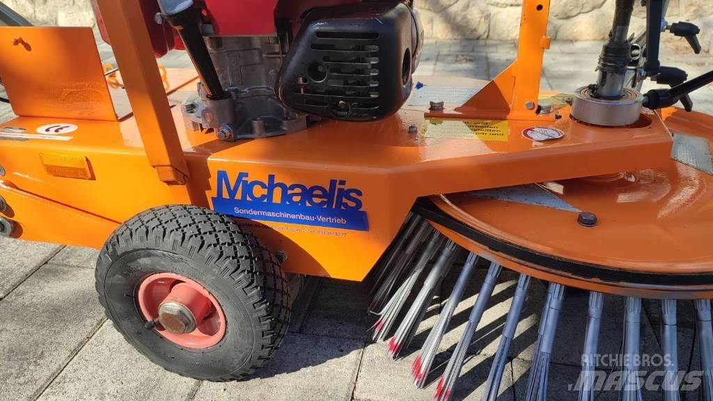 Michaelis KM 12 SV Cestni pometači