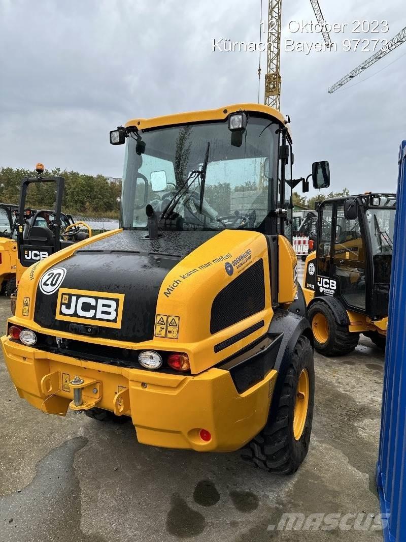 JCB 409 Kolesni nakladalci