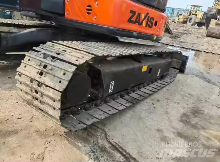 Hitachi ZX 55 Mini bagri <7t