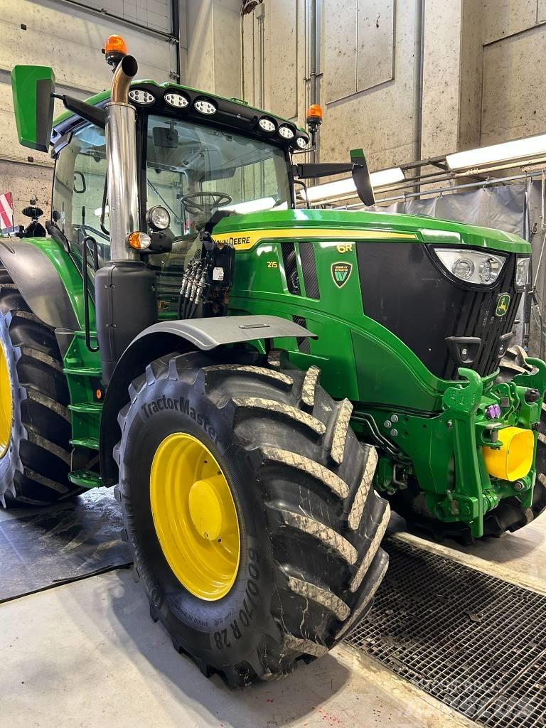 John Deere 6R 215 Traktorji