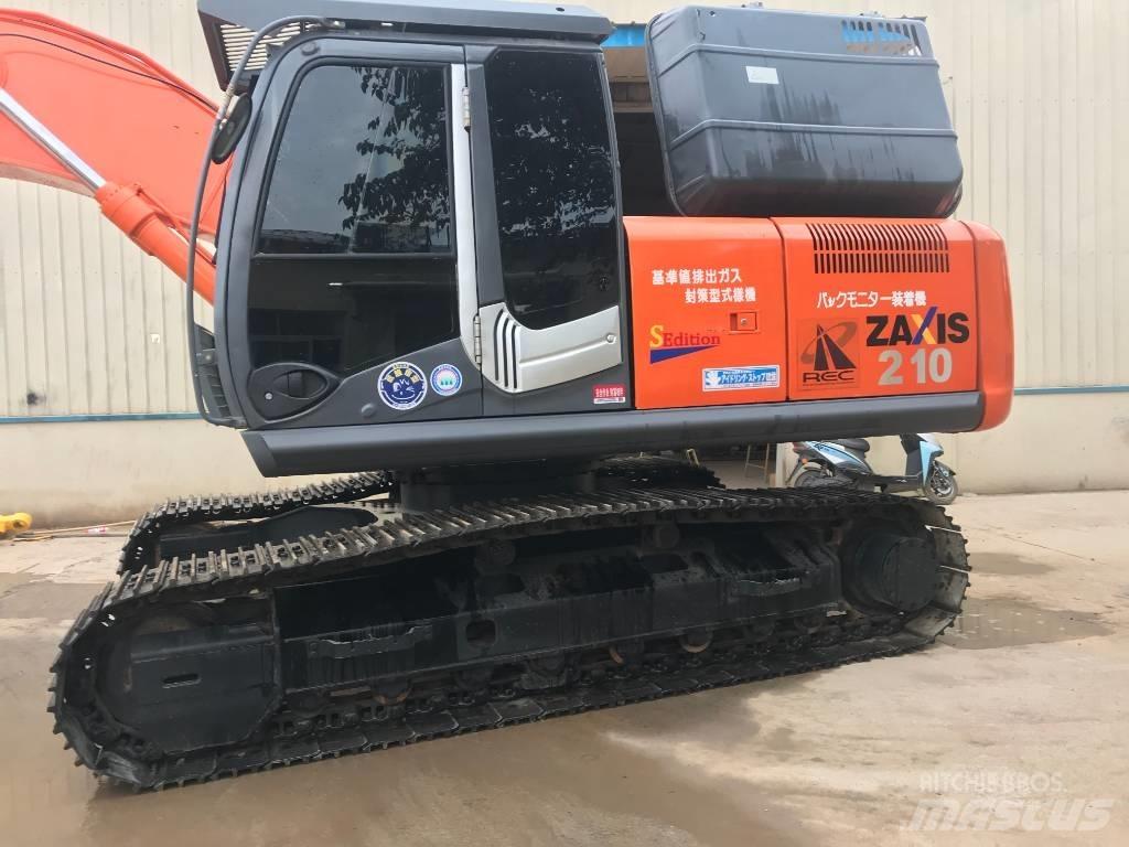 Hitachi ZX 210 Bagri goseničarji