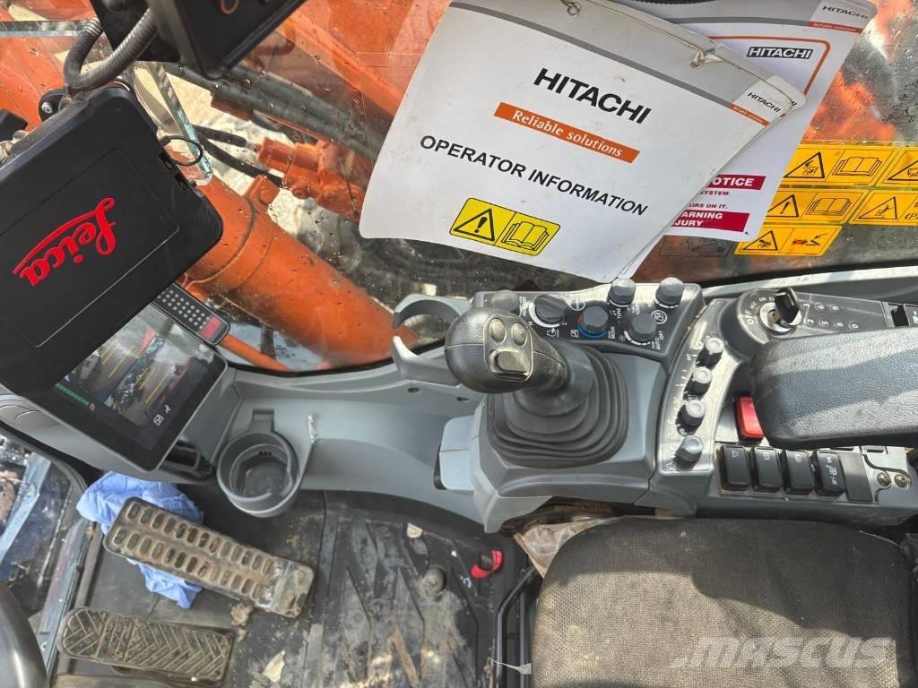Hitachi ZX 155 W-7 Midi bagri 7t – 12t