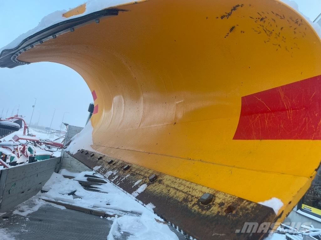  Vuomet 13 H Lumiaura Snežne deske in plugi