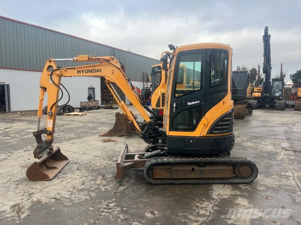 Hyundai R27Z-9 Mini bagri <7t