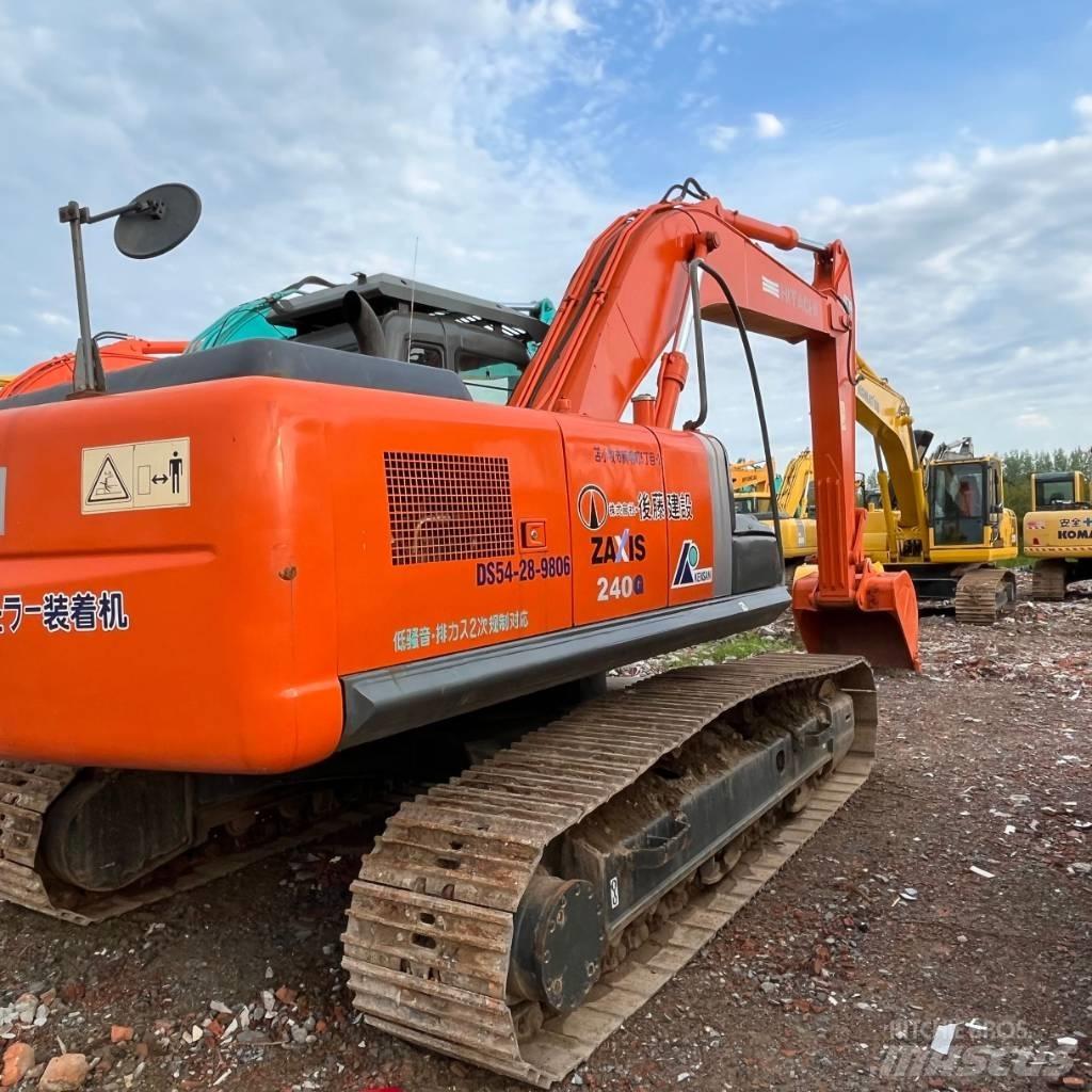 Hitachi zx240 Bagri goseničarji