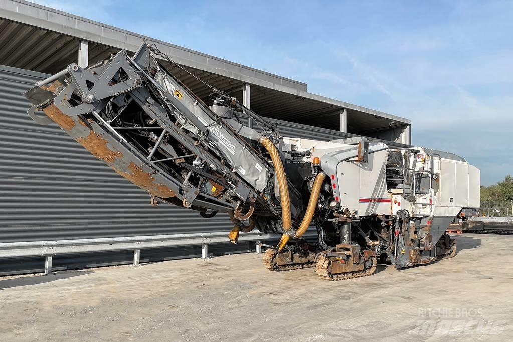 Wirtgen W210 Freze za asfalt