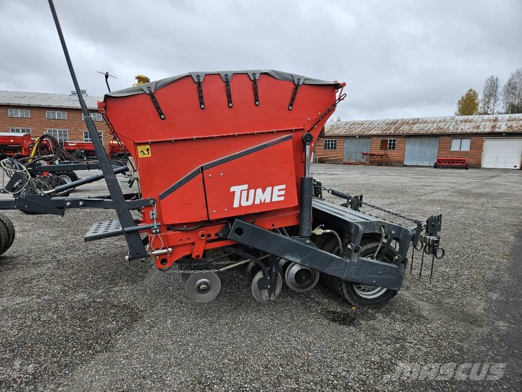 Tume JC 4000 Kombinirane sejalnice