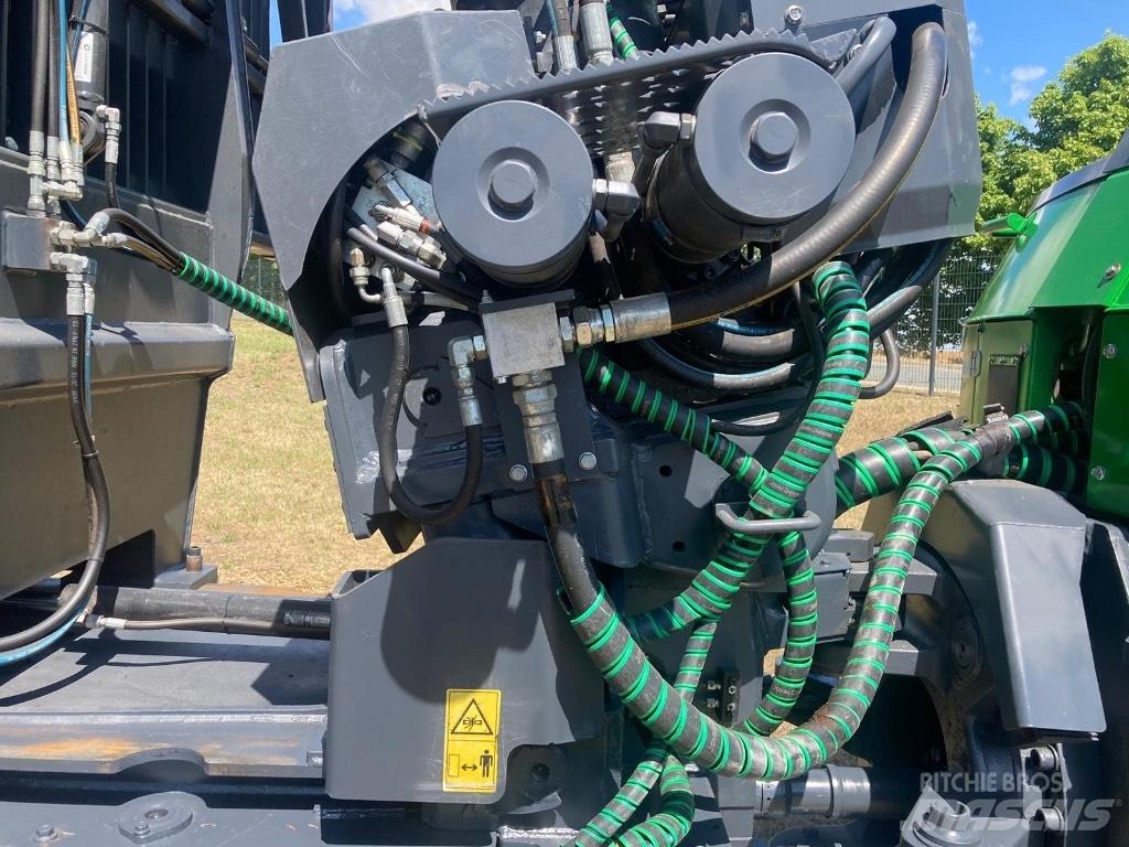 John Deere 1210G Forwarderji