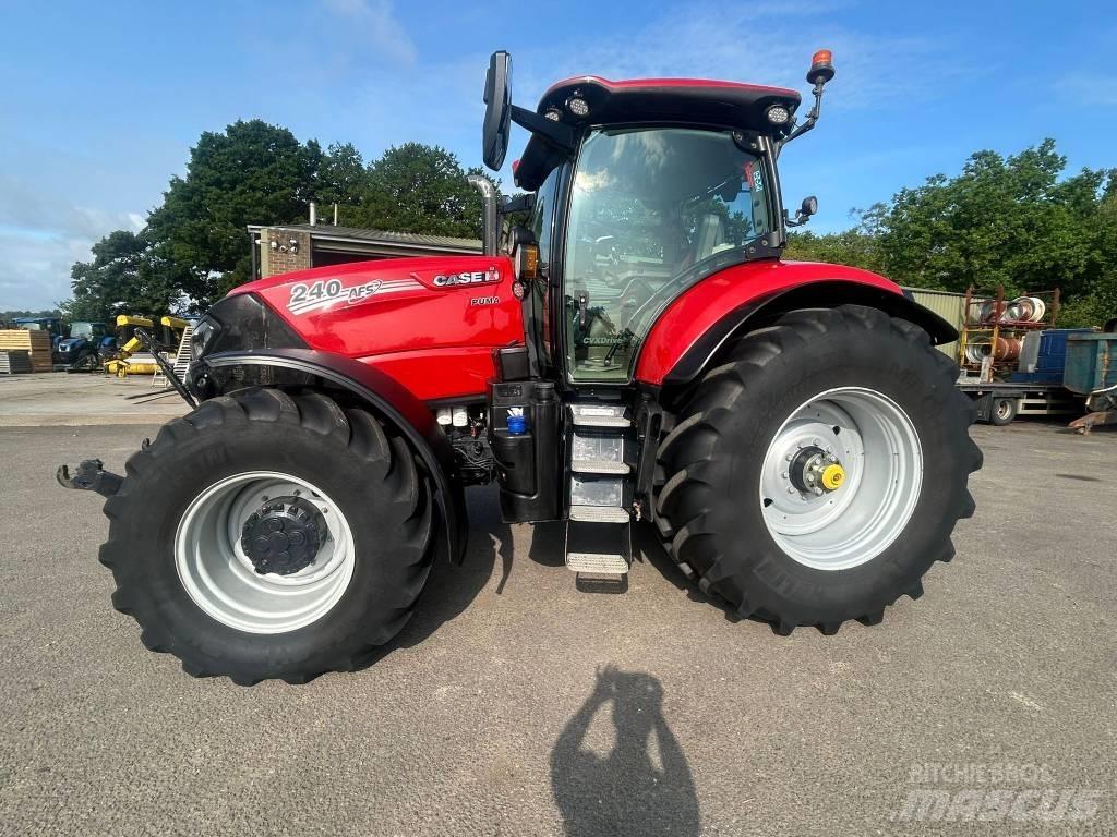 Case IH Puma 240 CVX Traktorji