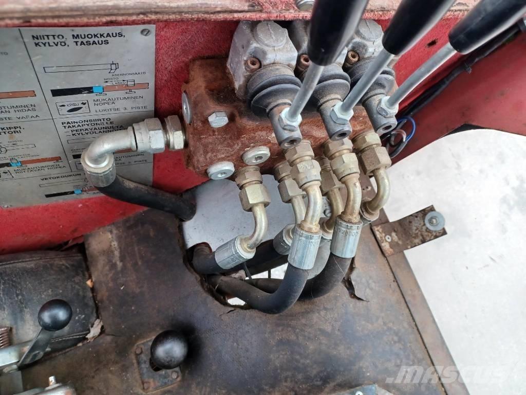 Massey Ferguson 265 Traktorji