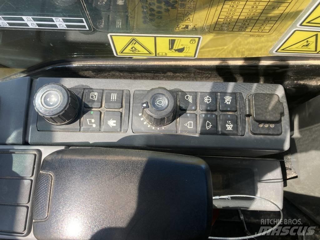 CAT 306CR Bagri goseničarji