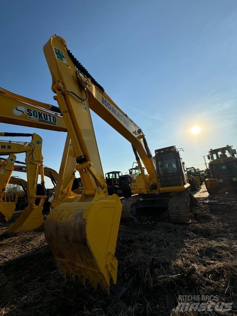 Komatsu PC 210 Bagri goseničarji
