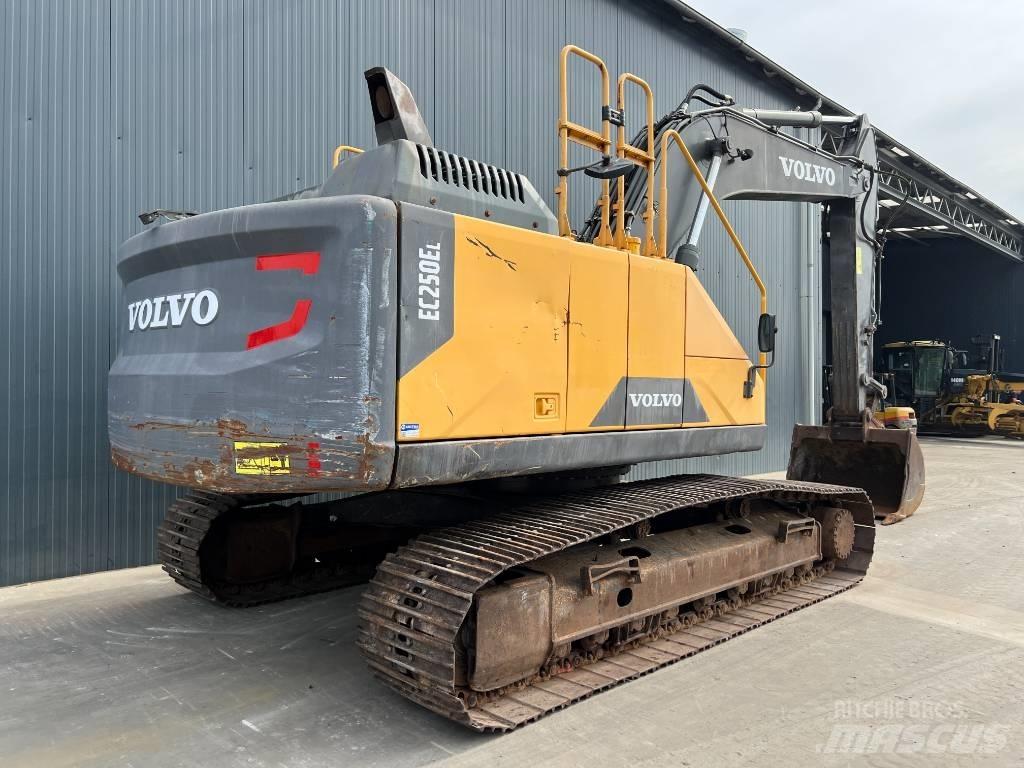 Volvo EC 250 EL Bagri goseničarji