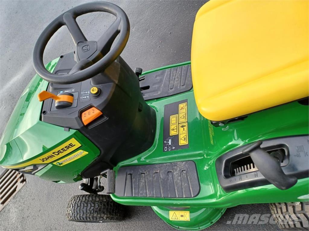 John Deere X147R Kosilnice za travo