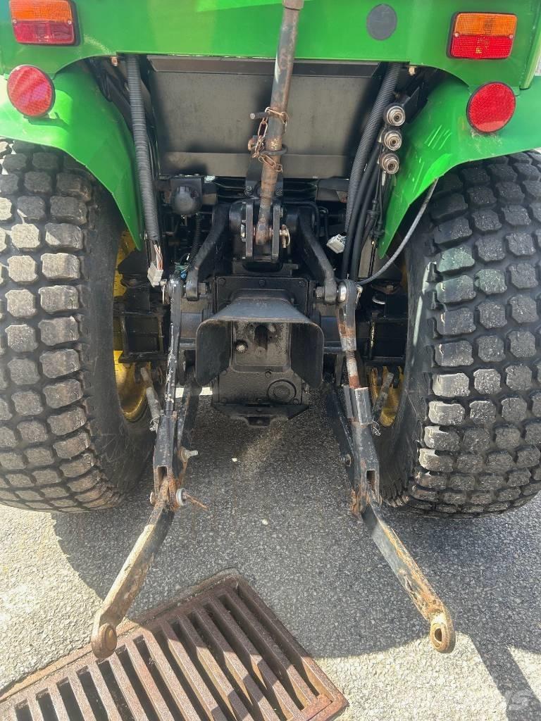 John Deere 4400 Manjši traktorji