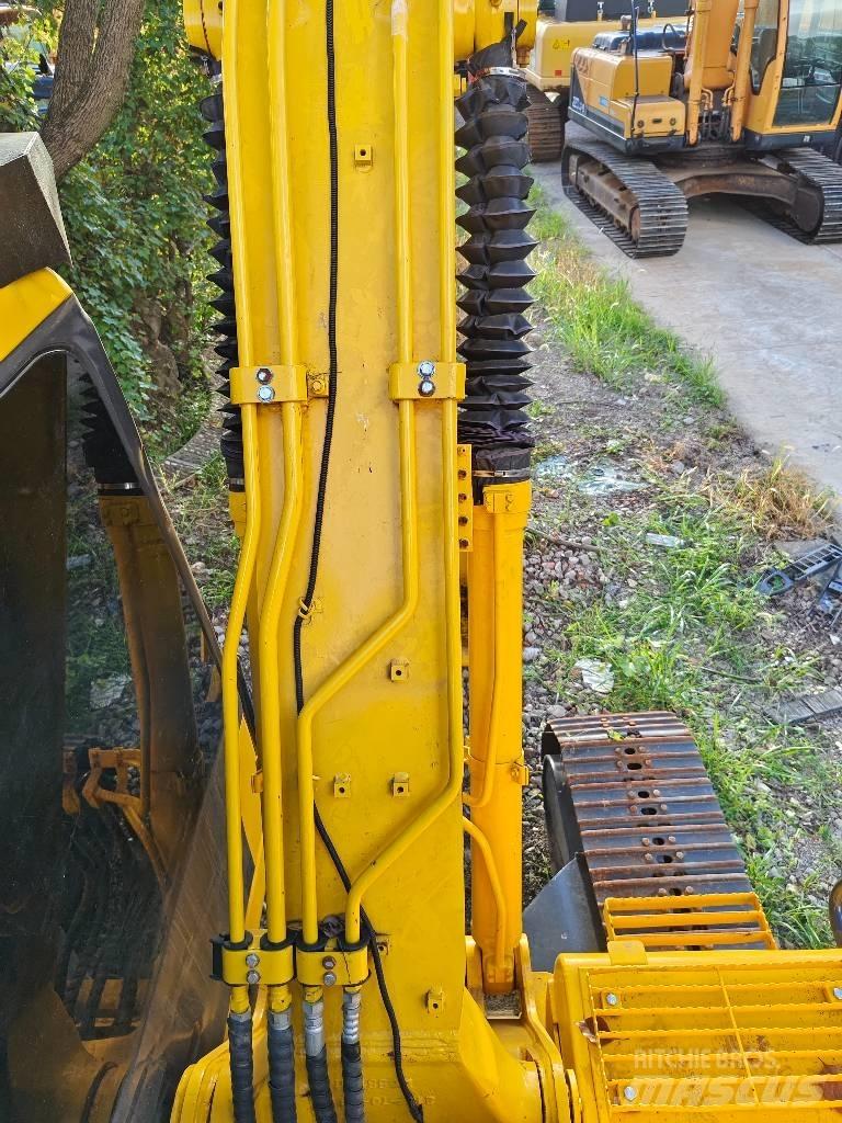 Komatsu PC 130-7 Bagri goseničarji