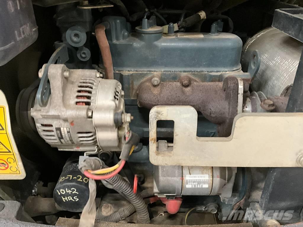 Kubota KX 015-4 Mini bagri <7t