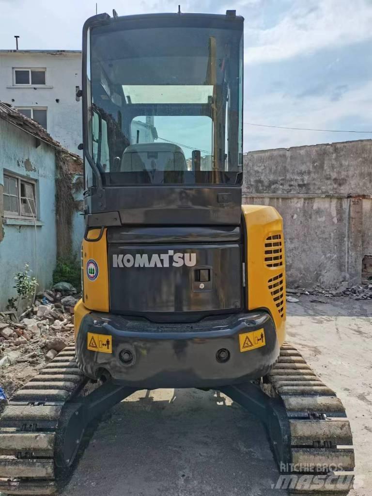 Komatsu PC 35 Mini bagri <7t