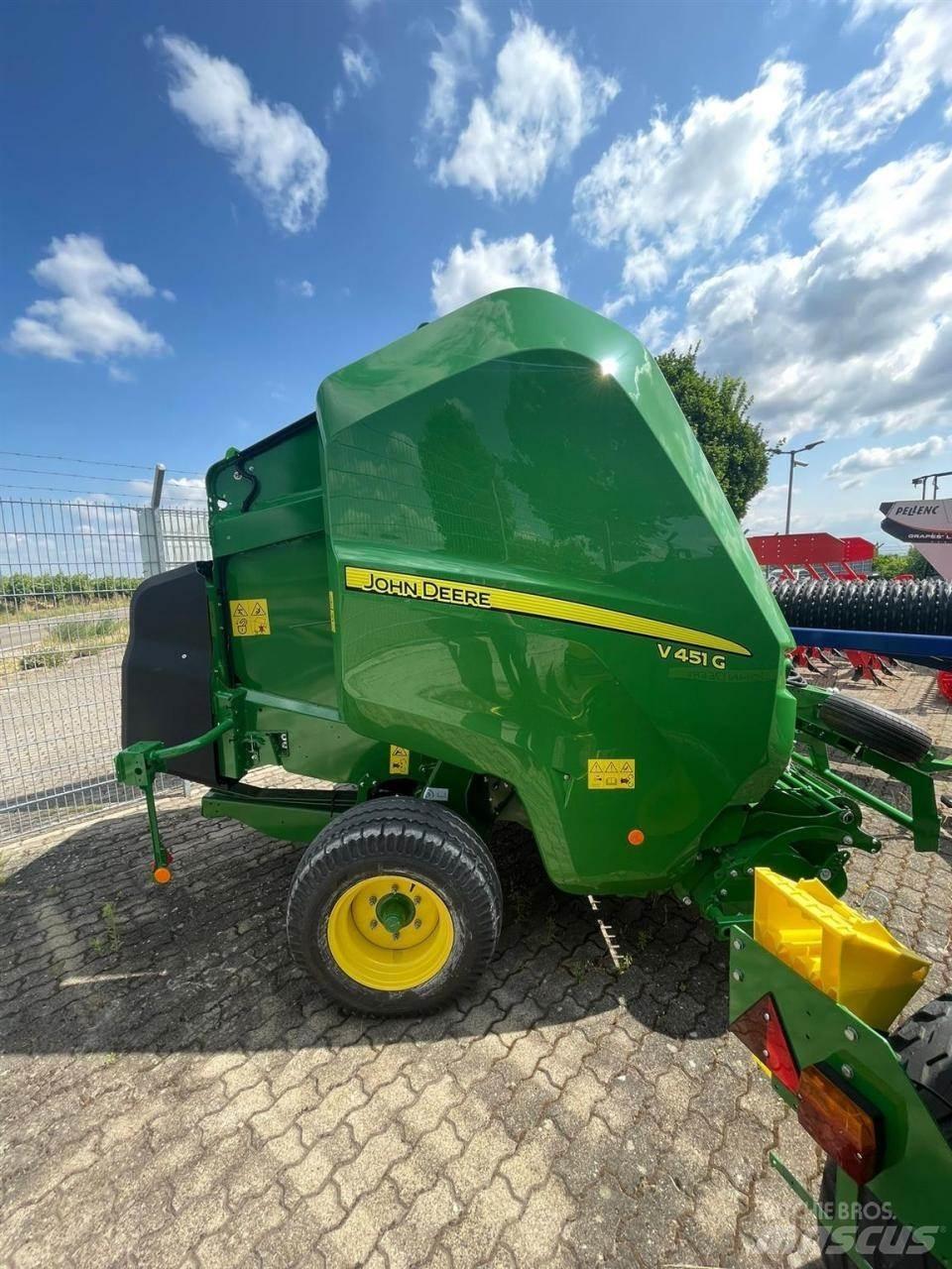 John Deere V451G Balirke (okrogle bale)