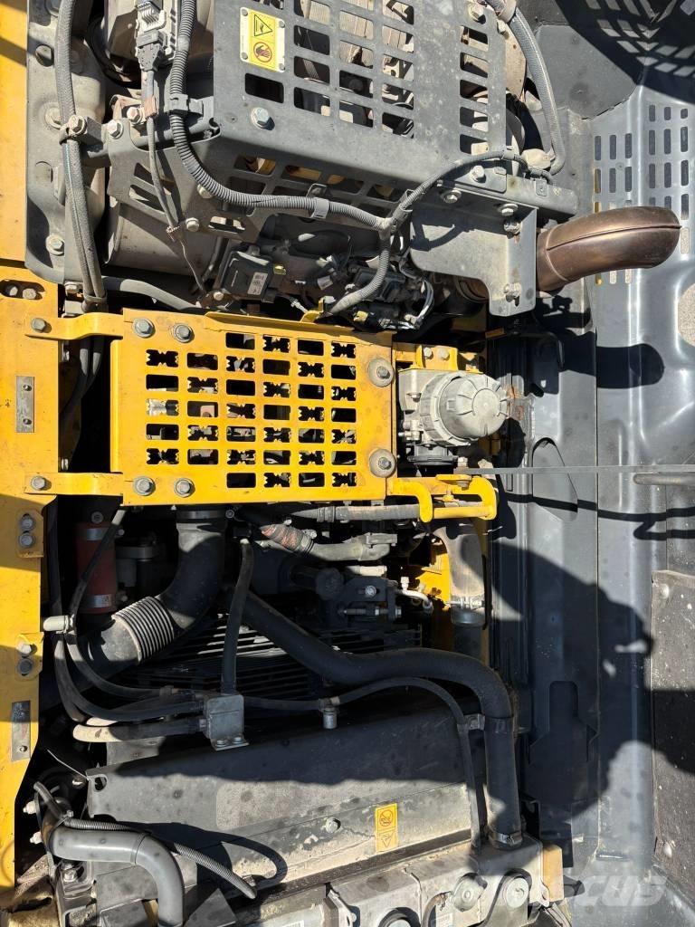 Komatsu PC 290 LC-11 Bagri goseničarji