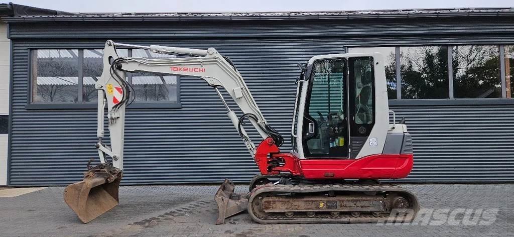 Takeuchi TB250 Mini bagri <7t