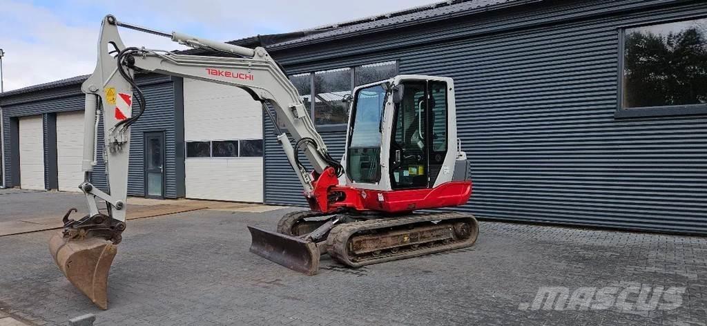 Takeuchi TB250 Mini bagri <7t