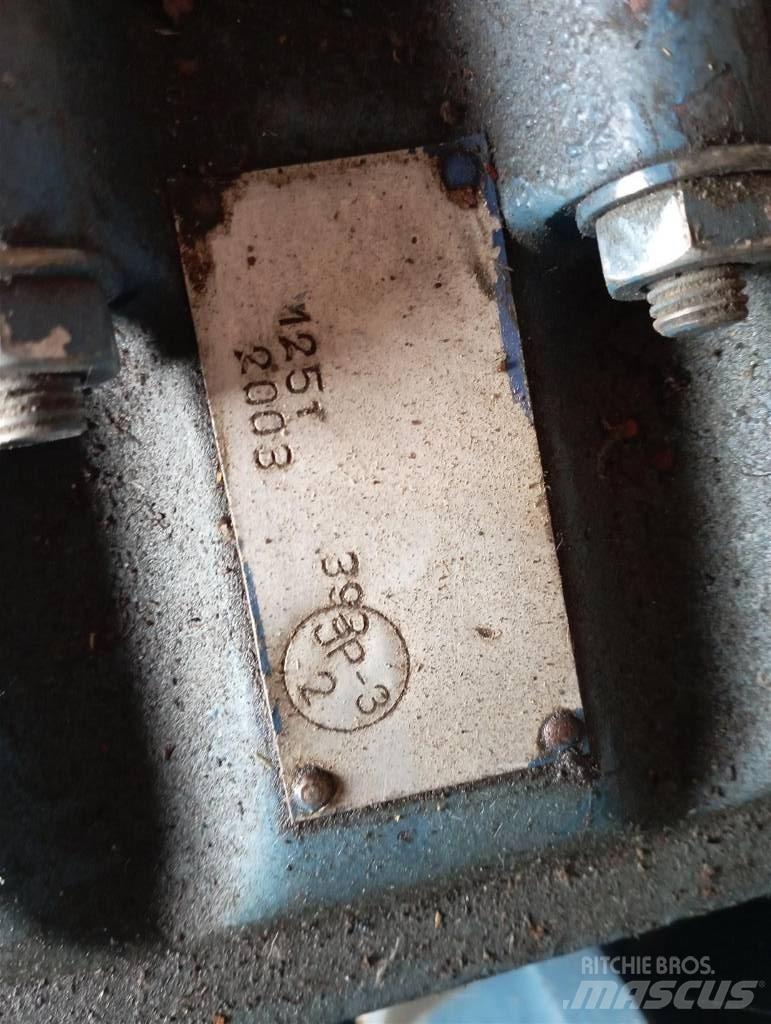  Spomasz DR125T Kompresorji