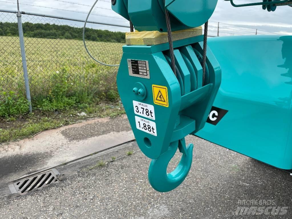Maeda MC 405 CRME - 3 Mini žerjavi