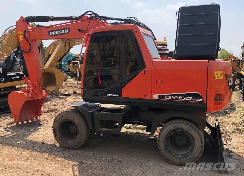 Doosan DX150W Bagri goseničarji