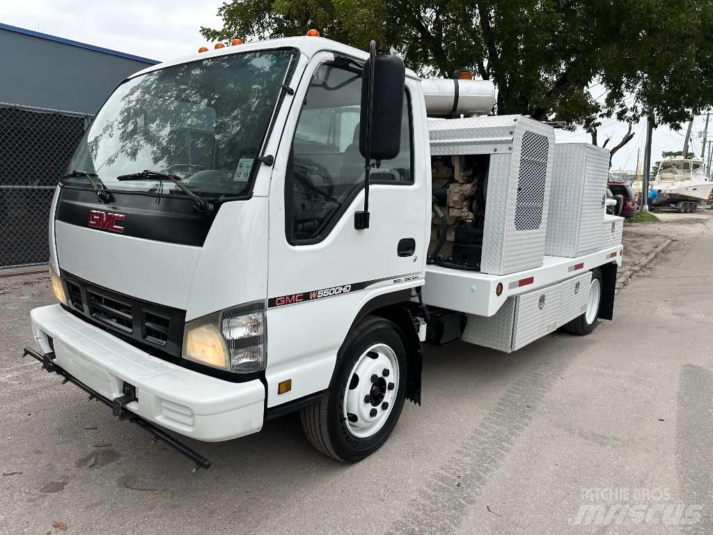 GMC W 5500 HD Vakuumski tovornjaki