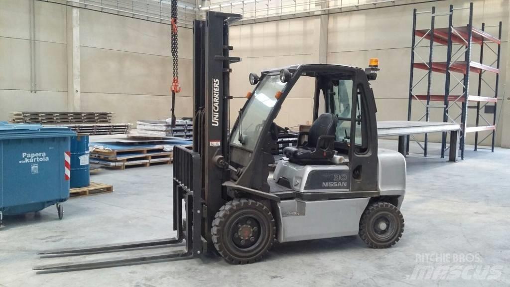 Nissan FGD02A30Q Dizelski viličarji