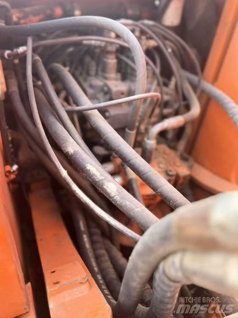 Doosan DH150 W-7 Bagri na kolesih