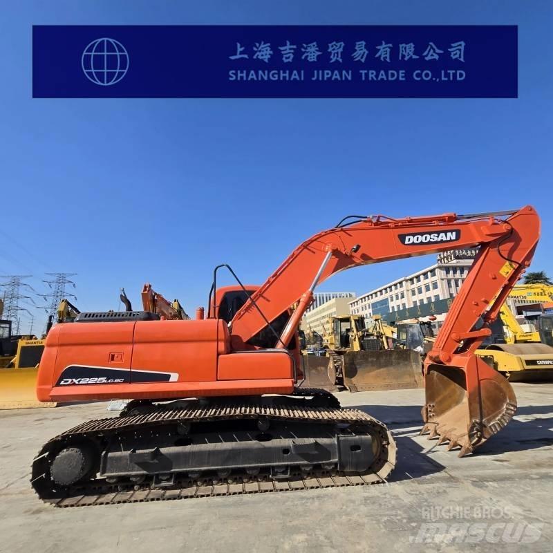 Doosan DX 225 Bagri goseničarji