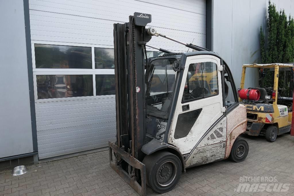 Linde H 35 D - 01 Dizelski viličarji