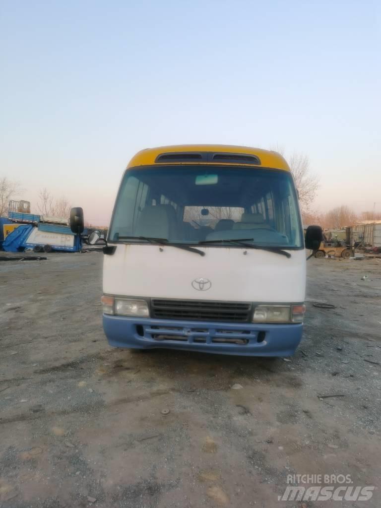 Toyota Coaster Bus Mini avtobusi
