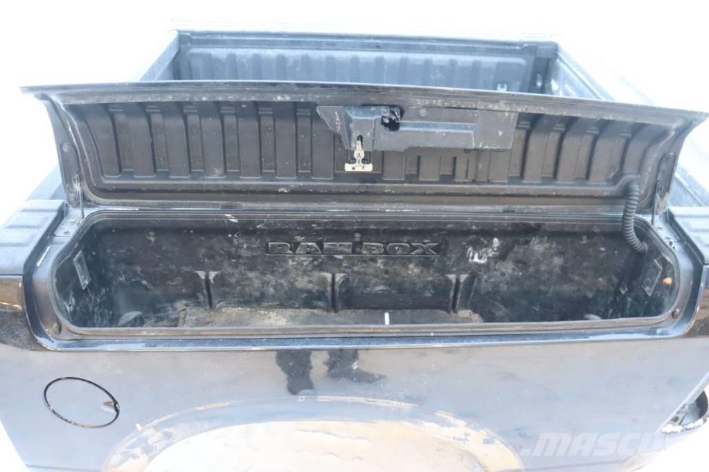 Dodge Ram Kabine in notranjost