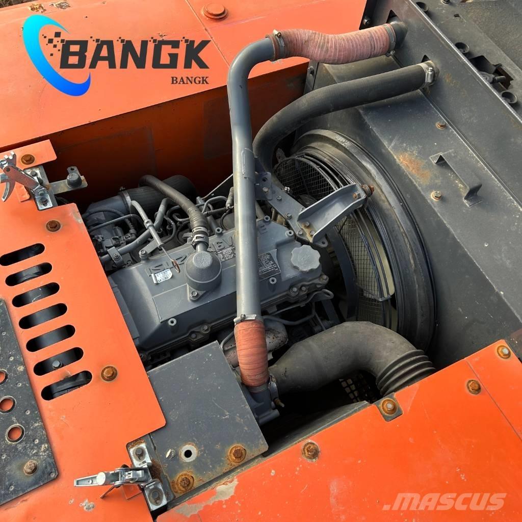 Hitachi 240 Bagri goseničarji