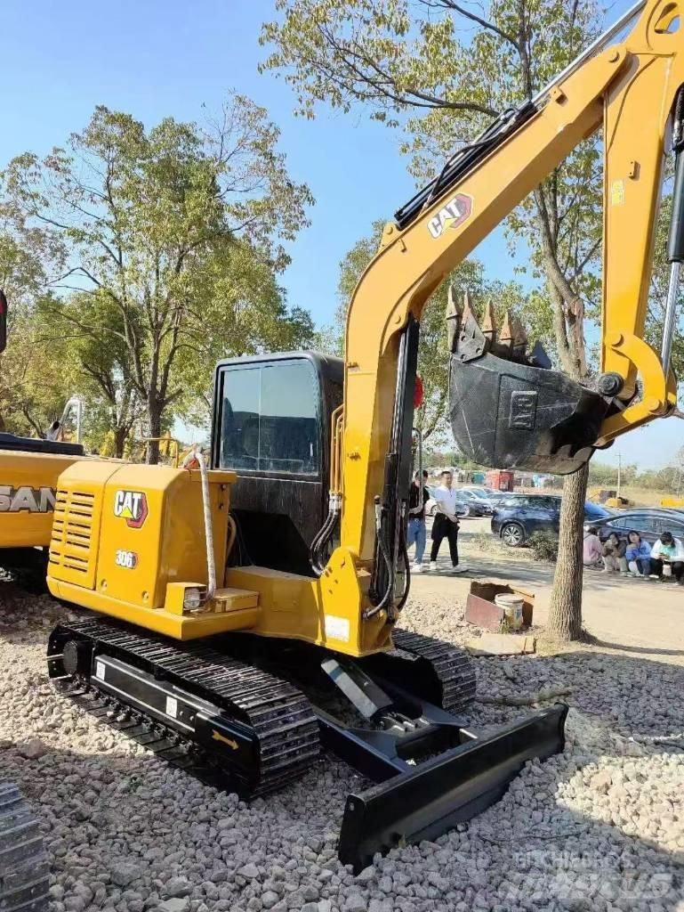 CAT 306 Mini bagri <7t