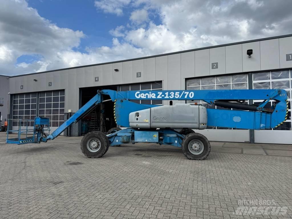 Genie Z 135/70 Zglobne dvižne ploščadi