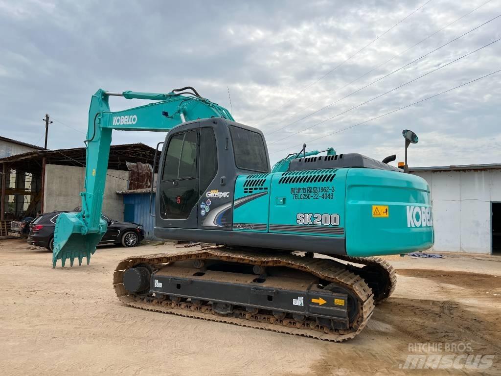 Kobelco SK 200-8 Bagri goseničarji