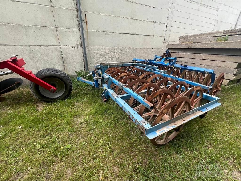 Tigges DP 900 - 330 Drugi valjarji
