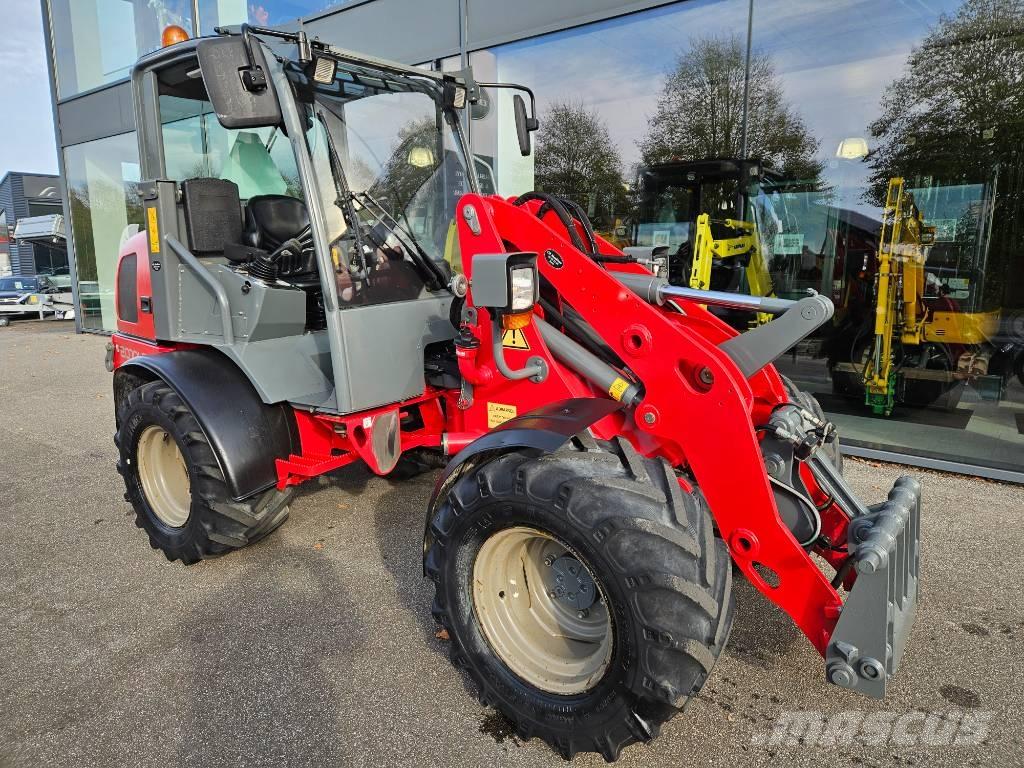 Weidemann 2070LP Mini nakladalci