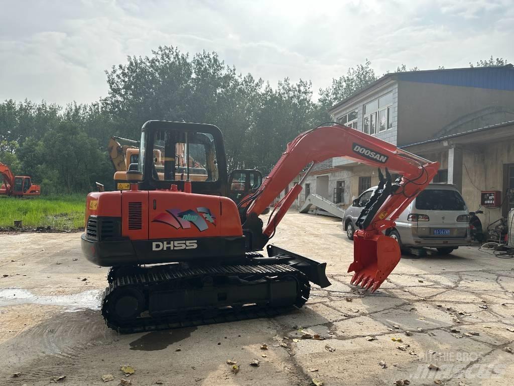 Doosan DH 55 Mini bagri <7t