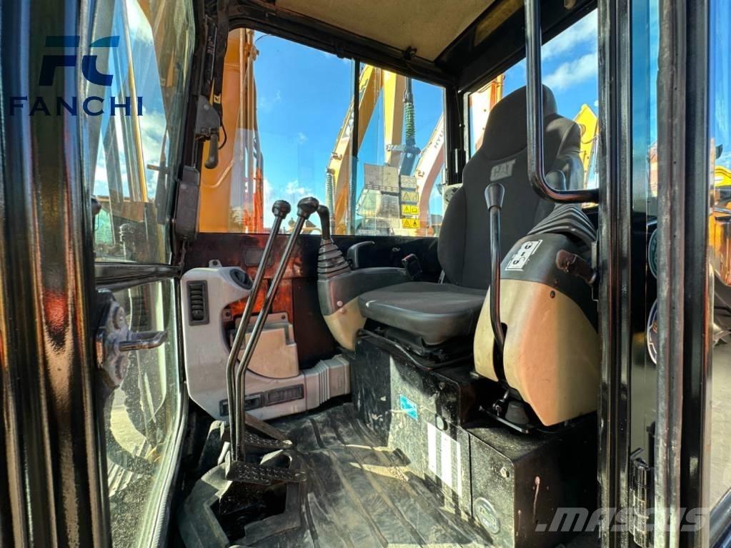 CAT 305.5 E 2 Bagri goseničarji