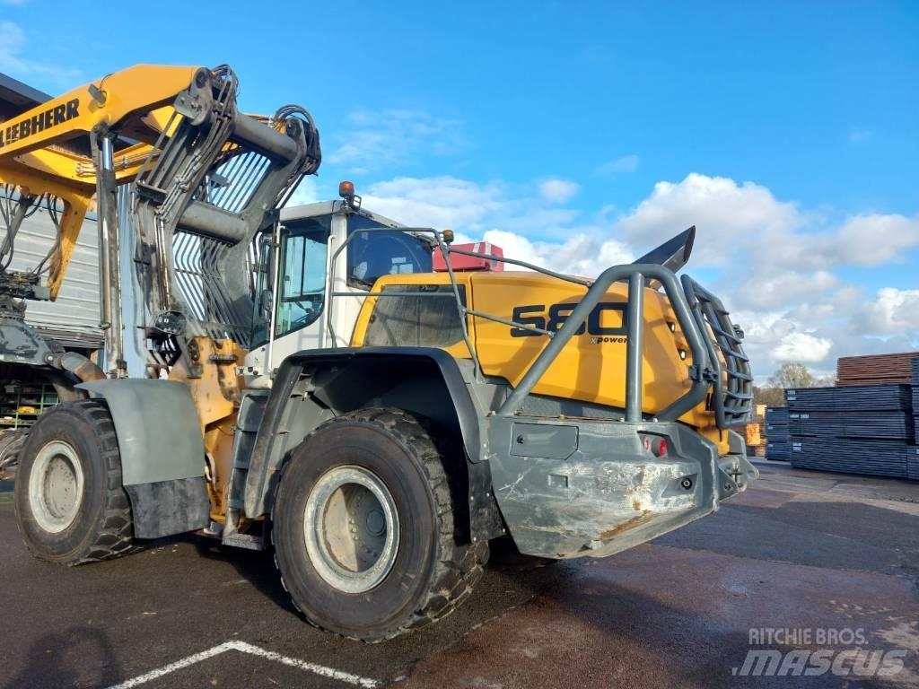  lLIEBHERR 580 Nakladalci za les