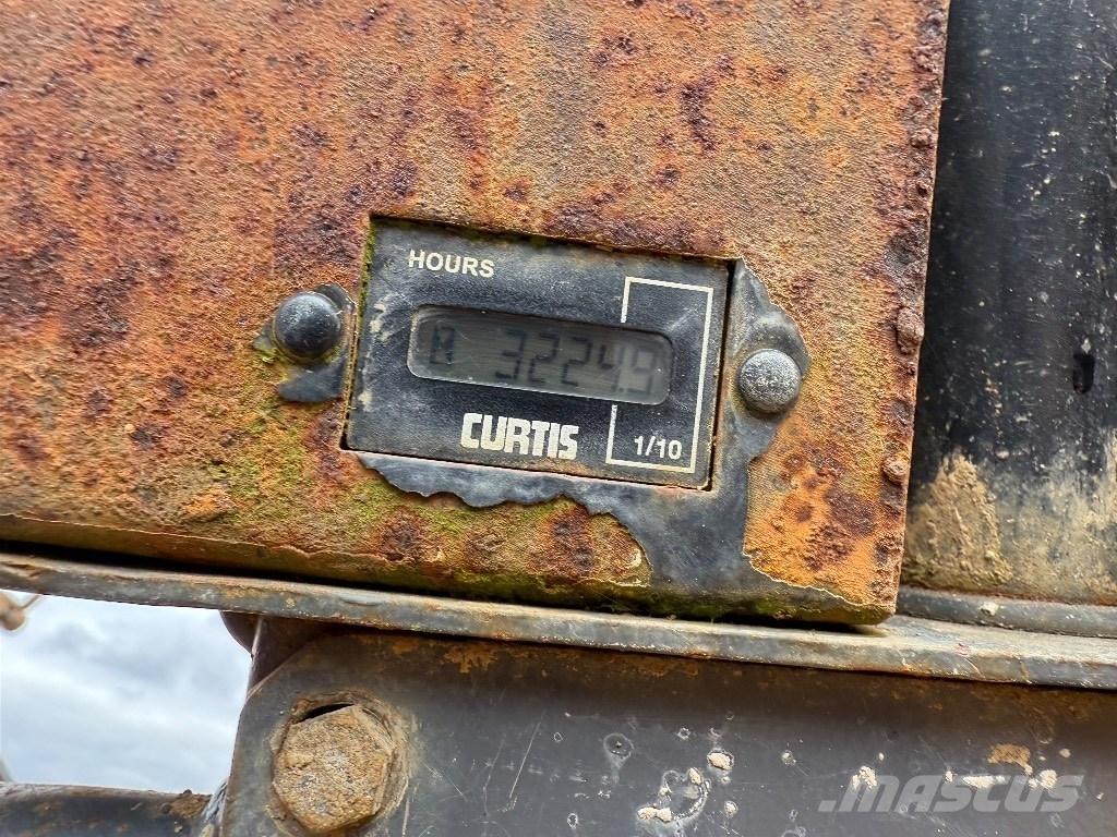 Terex TA9 Ne cestni demperji